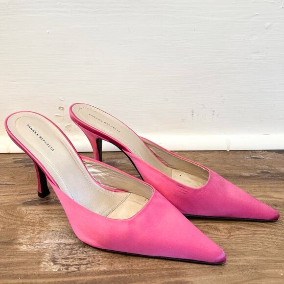 Banana republic pink satin point toe heels mules slip on coquette femme girly 8 - Picture 1 of 8